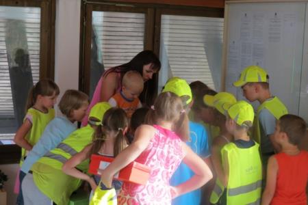 KNOBLEHARJEVO 2012- Otroški živ žav 57